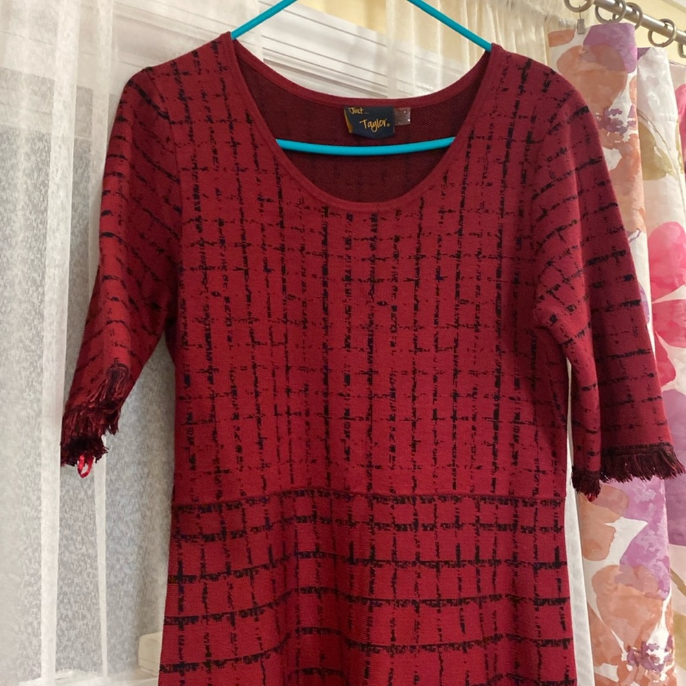 Just Taylor size L gently used like new dress